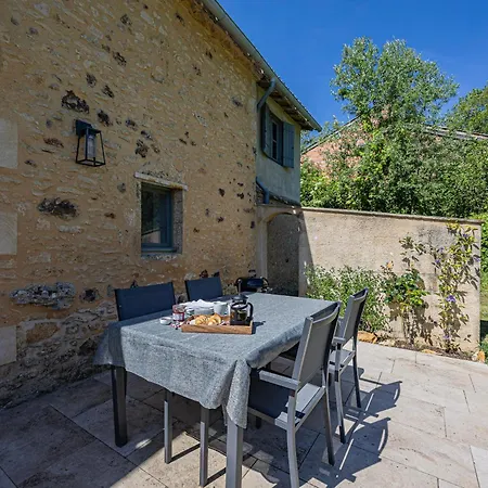 Hébergement de vacances Au Coin Des Arbres - Laurier&genevrier Biron (Dordogne)